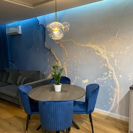 Legnicka Centrum Апартаменты *